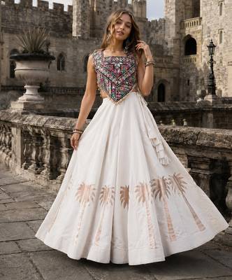 White Silk Blend Readymade Navratri Lehenga Choli with Kutchi Gamthi Work 1