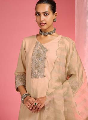 Beige  chanderi hand embroidered kurta set 2