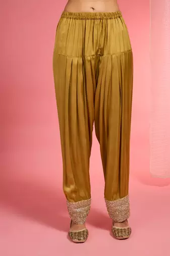 Mustard chanderi hand embroidered kurta set