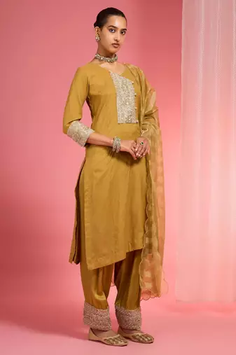 Mustard chanderi hand embroidered kurta set