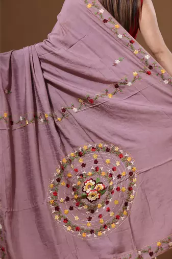 Lavendar pure linen with kantha work saree with blouse piece