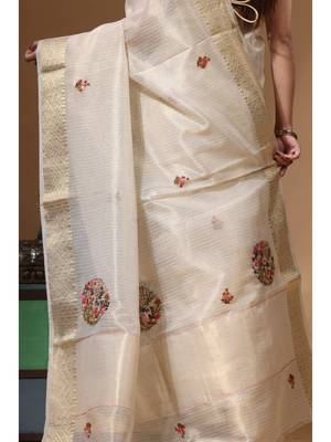 Beige kota tissue with kantha work saree with blouse piece 4