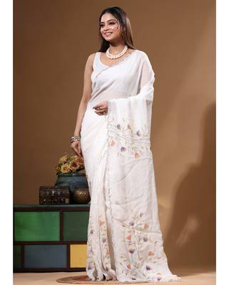 Off-white viscose organza with hand work saree with blouse piece 2