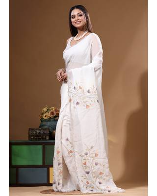 Off-white viscose organza with hand work saree with blouse piece 3
