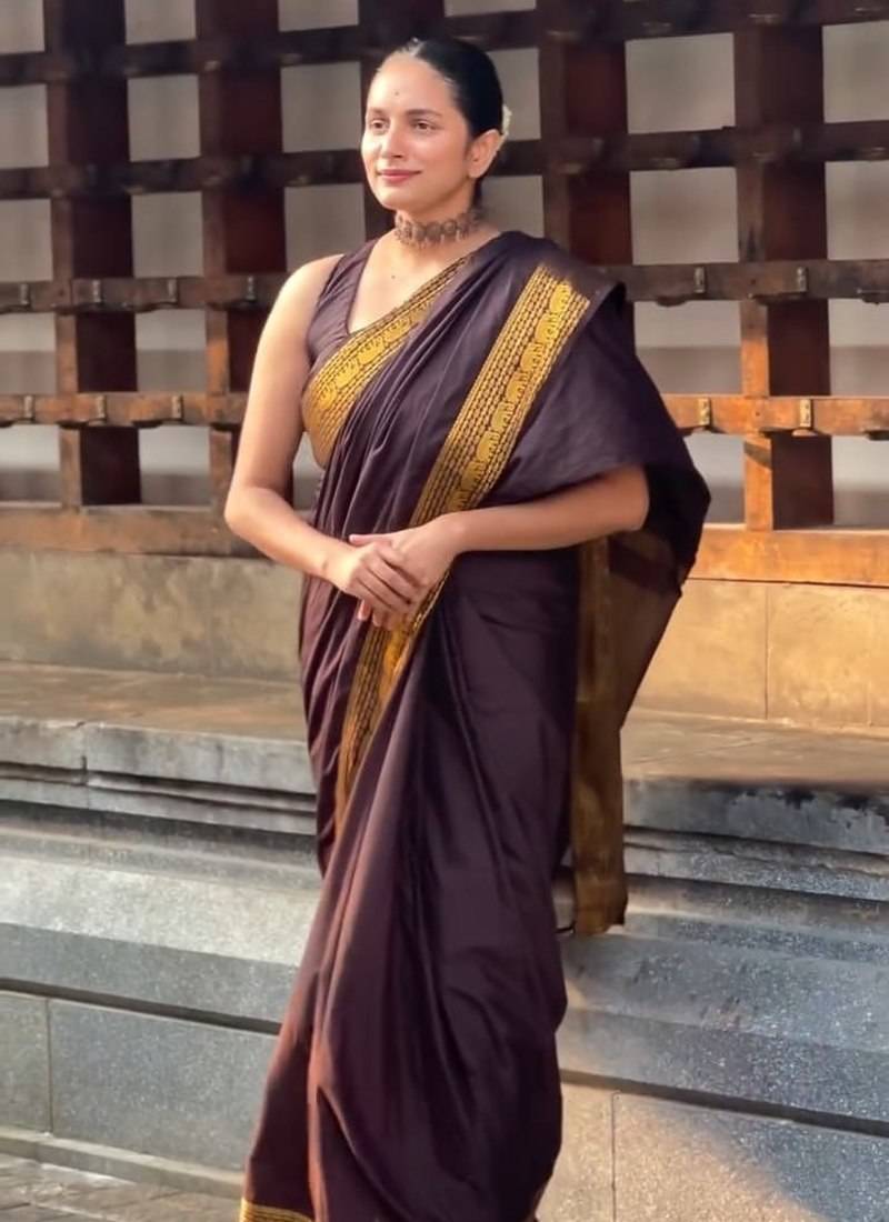 banarasi silk blend brown color women's saree with blouse