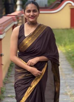 banarasi silk blend brown color women's saree with blouse 3