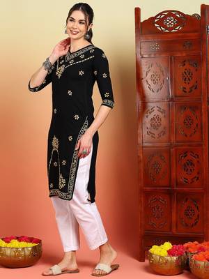 Women black ethnic motifs embroidered chikankari rayon long kurta 3