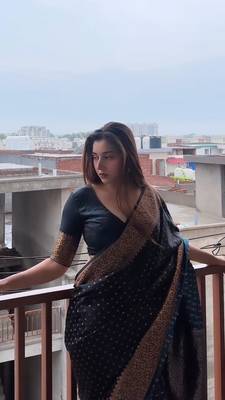 banarasi silk blend black color woven saree with blouse 1