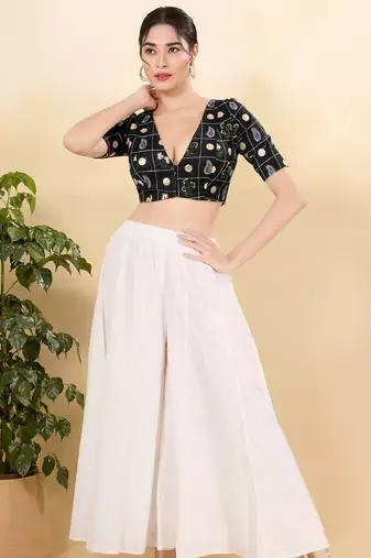 Women's cotton padded front open elbow sleeves saree blouse