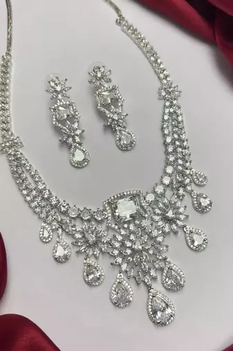 crystal bridal necklace earrings set cz rhinestone choker floral teardrop design