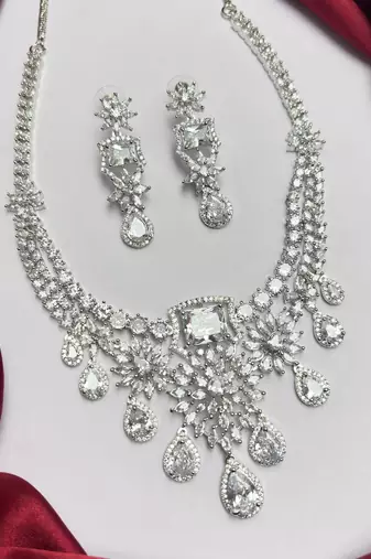 crystal bridal necklace earrings set cz rhinestone choker floral teardrop design