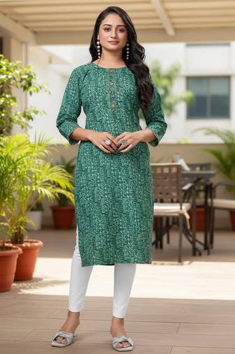 Green cotton blend geometric printed kurta for women