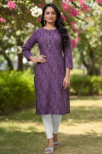 Purple cotton blend geometric printed kurta for women