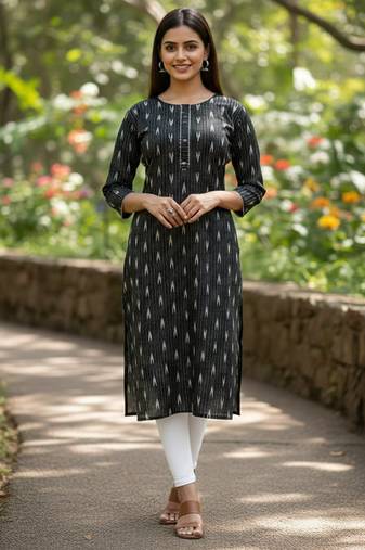 Black cotton blend geometric printed kurta for women