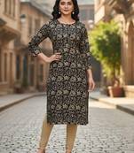 Black cotton blend geometric printed kurta for women