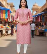 Peach cotton blend geometric printed kurta for women