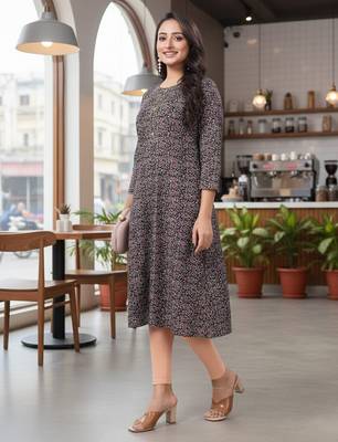 Black cotton blend geometric printed kurta for women 2