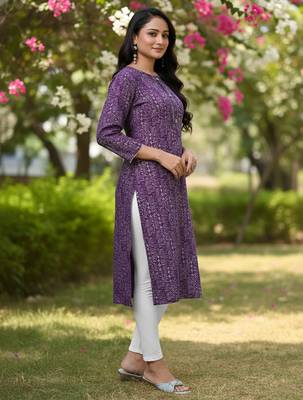 Purple cotton blend geometric printed kurta for women 2