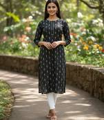 Black cotton blend geometric printed kurta for women