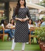 Black cotton blend geometric printed kurta for women
