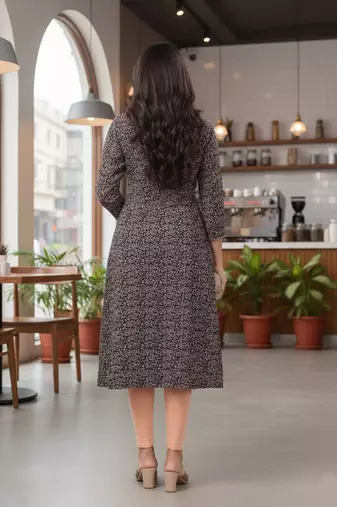 Black cotton blend geometric printed kurta for women
