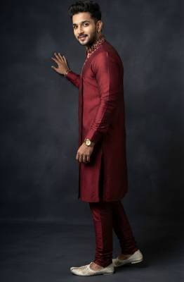 Maroon embroidered dupion silk kurta set 3