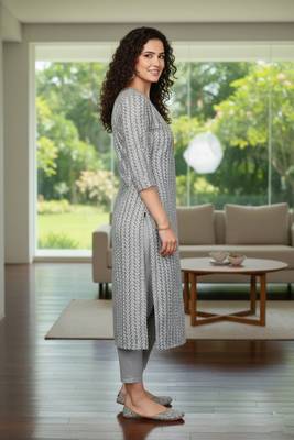 Grey cotton blend geometric printed kurta for women 2