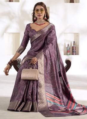 onion pink soft dola silk blend with foil print saree 2