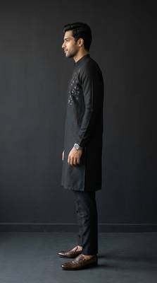 Black embroidered dupion silk kurta set 2
