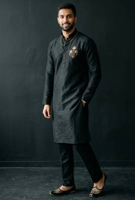 Black embroidered dupion silk kurta set 2