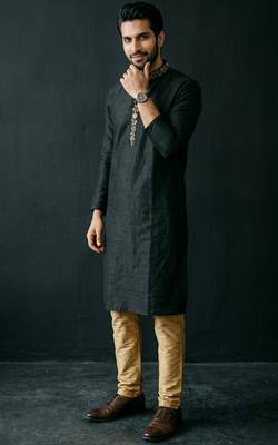 Black embroidered dupion silk kurta set 2