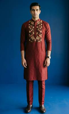 Maroon embroidered dupion silk kurta set 1