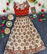 linen skirt set featuring contrast colors and elegant motifs and  light, breezy, and perfect for summer occasions