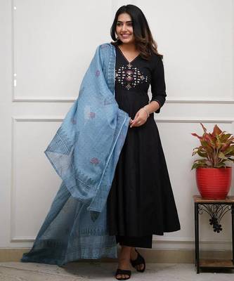  black foil mirror work cotton anarkali suit 2