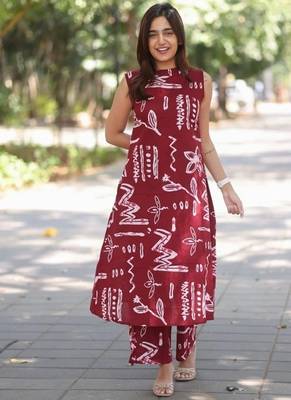 maroon abstract printed sleeveless cotton kurta & wide-leg pant co-ord set 3