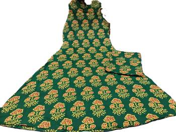  dark green block printed sleeveless cotton a-line kurta set 5