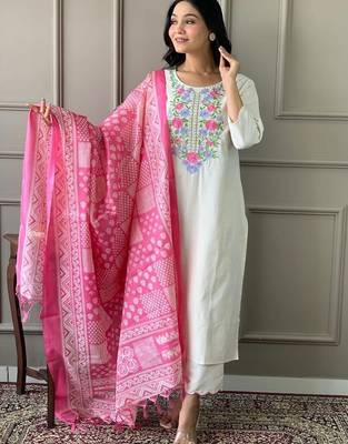  off-white multi-color embroidered kurti set with scallop pants 1