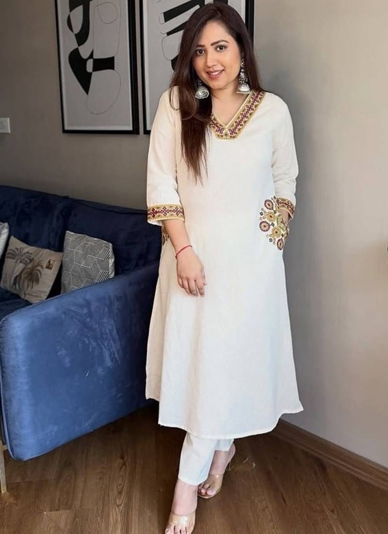  off-white embroidered cotton straight kurta pant set