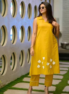  mustard yellow solid plain khadi linen collared sleeveless a-line kurta set 2