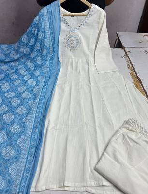  off-white embroidered cotton anarkali suit 5