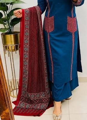  blue embroidered cotton straight suit set 4