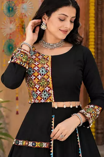 Black Color Fancy Design Navratri Chaniya Choli - full stitched free size