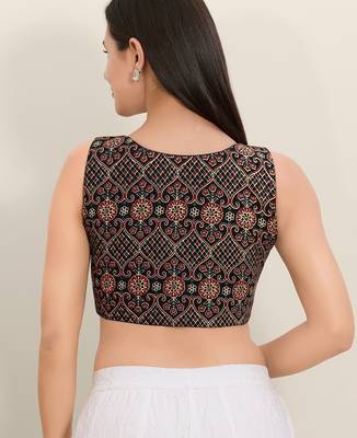 Women's cotton padded front open sleeveless saree blouse 2