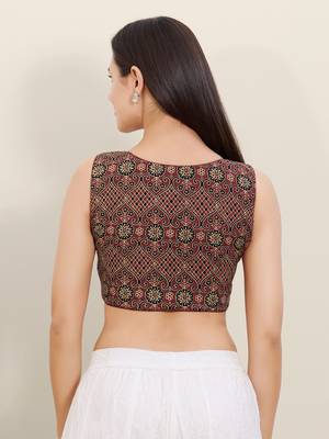 Women's cotton padded front open sleeveless saree blouse 2