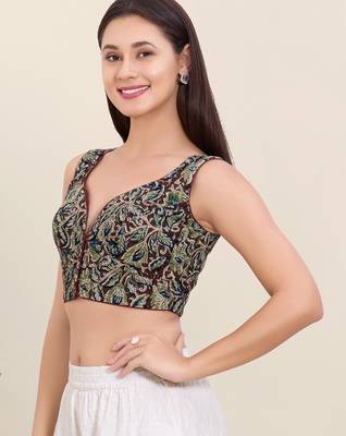 Women's cotton padded front open sleeveless saree blouse 3