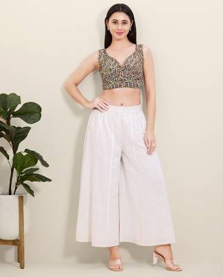 Women's cotton padded front open sleeveless saree blouse 4