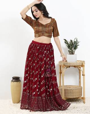Women's brocade padded front open elbow sleeves saree blouse 5