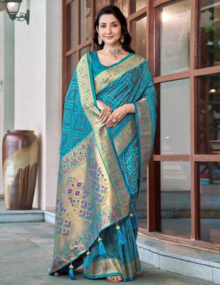 women's teal blue patola silk blend saree with geometric pattern 1