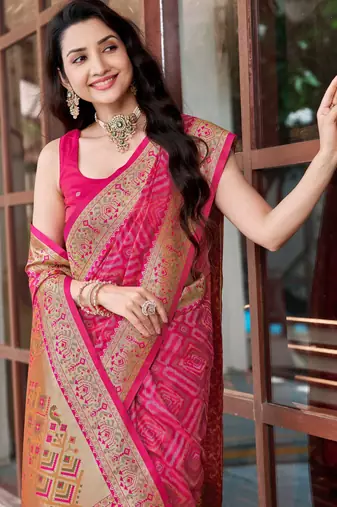 women's baby pink patola silk blend saree with geometric pattern