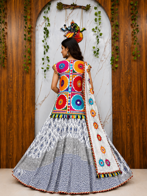 white Muslin cotton digital print lehenga with dupatta mirror work navratri special chaniya choli 2